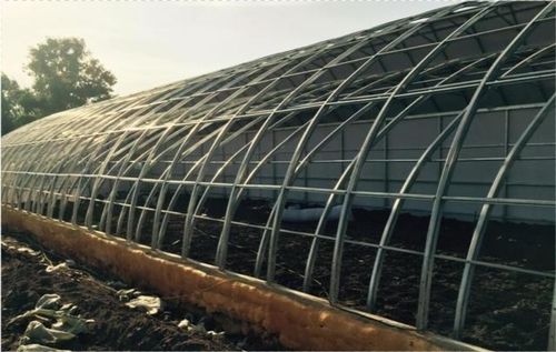 多層膜設(shè)計(jì) 葡萄種植大棚抵御冬季嚴(yán)寒的創(chuàng)新之道